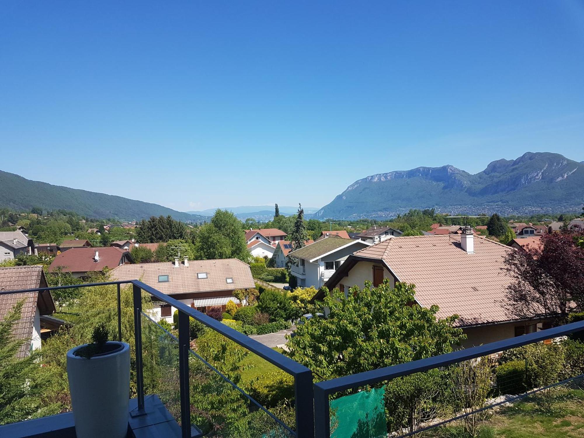 Calme Petite Vue Saint-Jorioz
